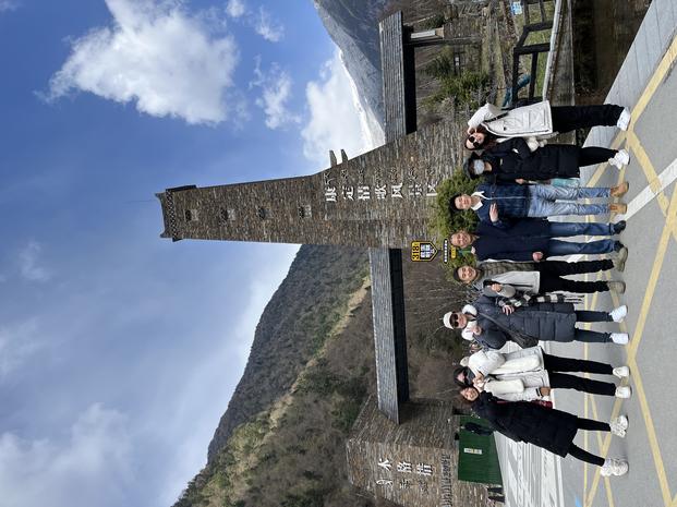 878398aa5b95c5b55409f0f47ea7ef8